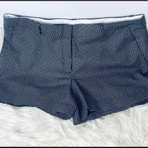 Dalia Collection Navy/White Floral Pattern Shorts